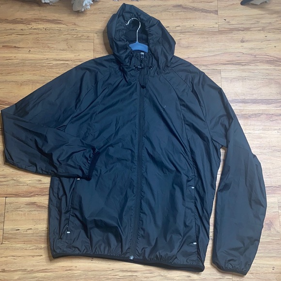 Jordan Other - Jordan windbreaker jacket with hood zip up a size large